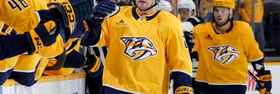 Hoglander helps Predators edge Stars for first win of season