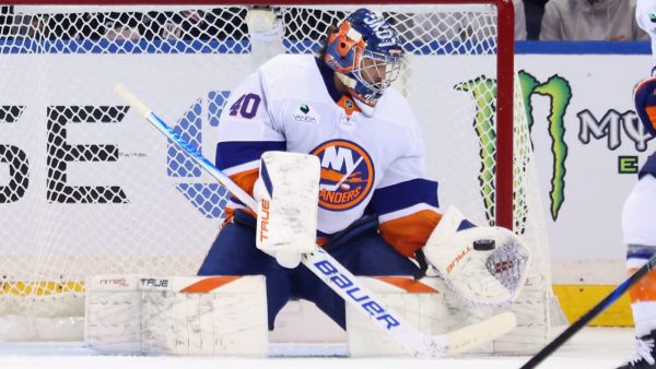 Varlamov to make first NHL start since 2024 with Islanders
