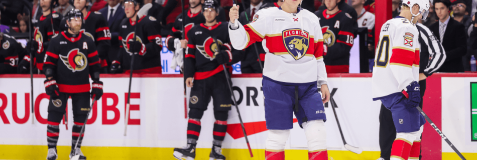 Brady Tkachuk hears full force of Senators fans in return to Ottawa