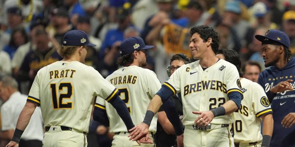 Captain sets tone for Crew: Yelich’s RBI triple has teammates ‘pumped’