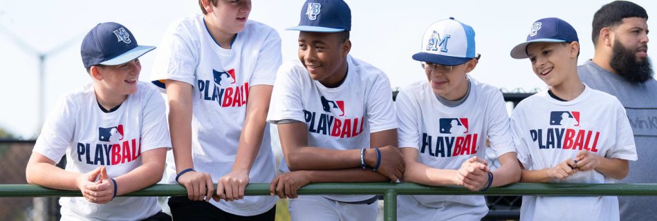 Players from MLB’s nine Youth Academies honored before Game 2