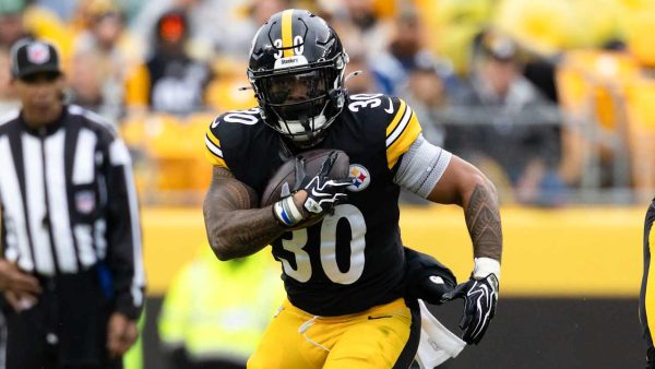 Jaylen Warren ‘the man’ for Steelers offense after explosive plays power Pittsburgh’s win over Colts