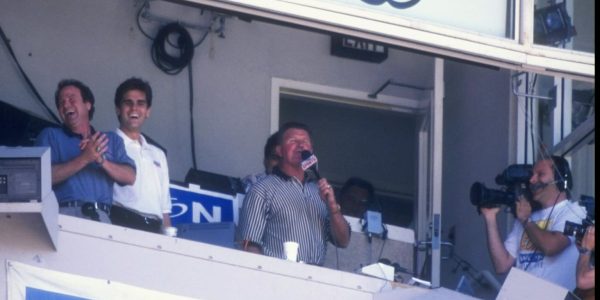 Recalling Chicago icon Mike Ditka’s legendary 7th-inning stretch rendition Recalling Chicago icon Mike Ditka’s legendary 7th-inning stretch rendition