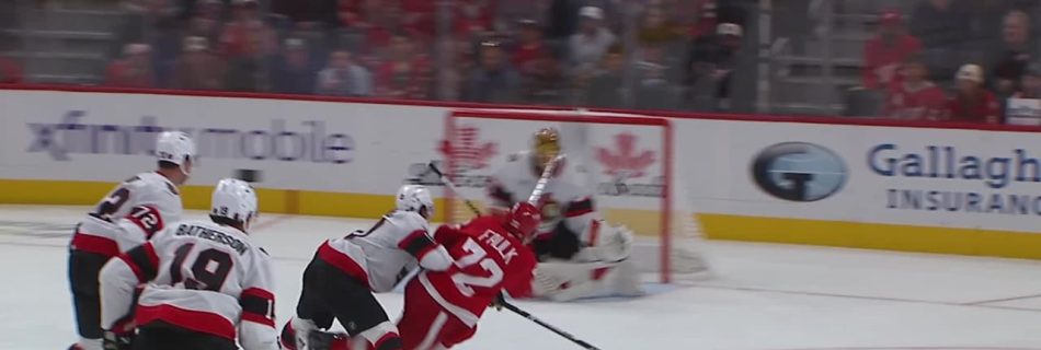 Faulk buries diving shot