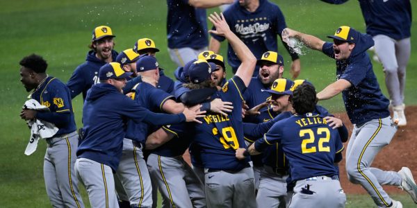 These Brewers World Series artifacts are heading to the Hall of Fame